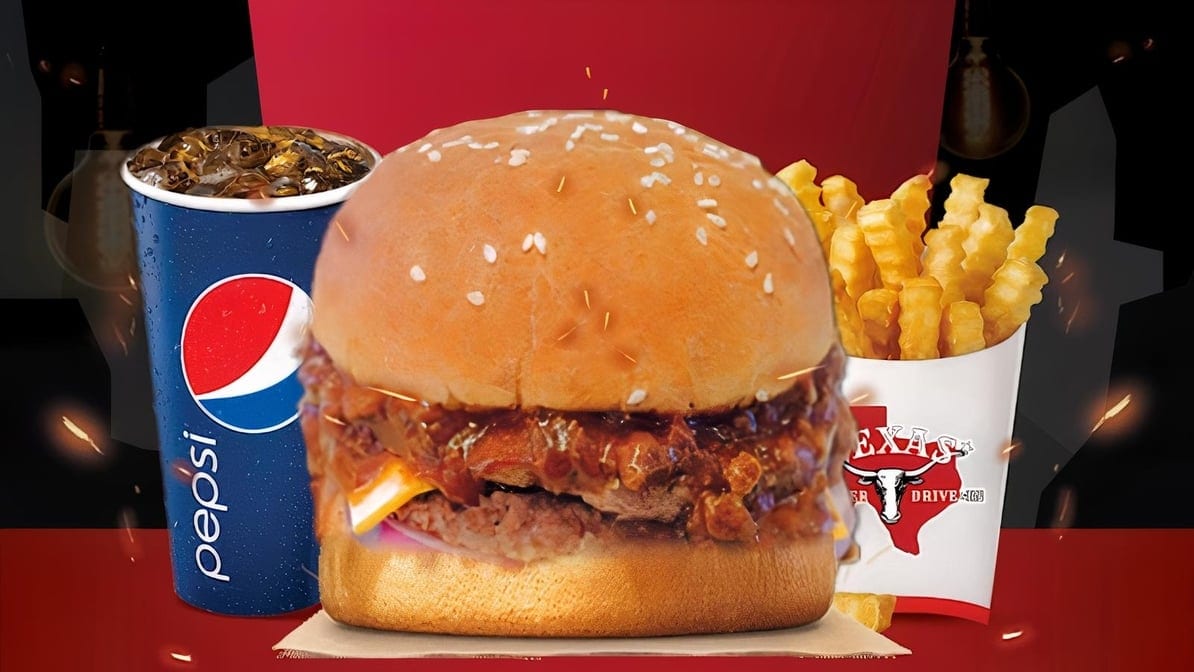 Double Chili Cheeseburger Combo.